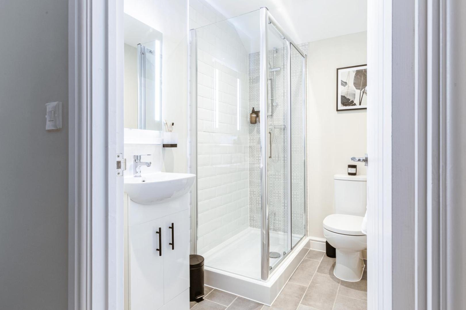 Cohost Partners | Close To City Centre | One Br! Cardiff Exteriér fotografie